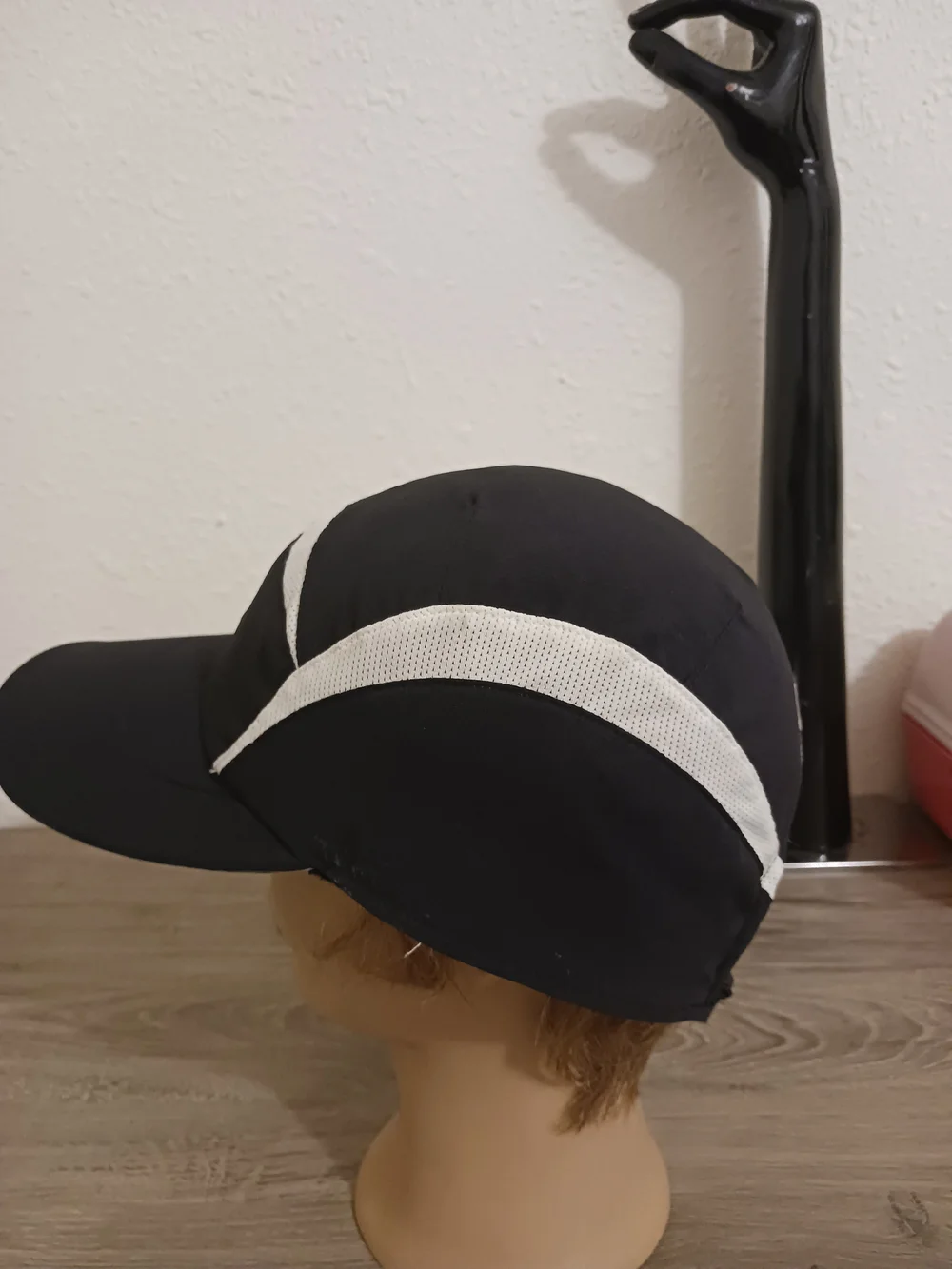 The North Face Black and White Performance  Cap S/M/ L  Adj